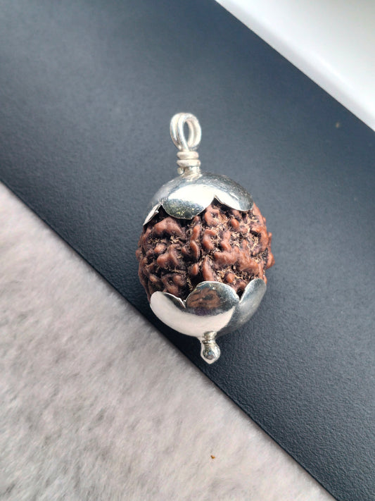 5 MUKHI RUDRAKSHA PENDANT – 92.5 SILVER