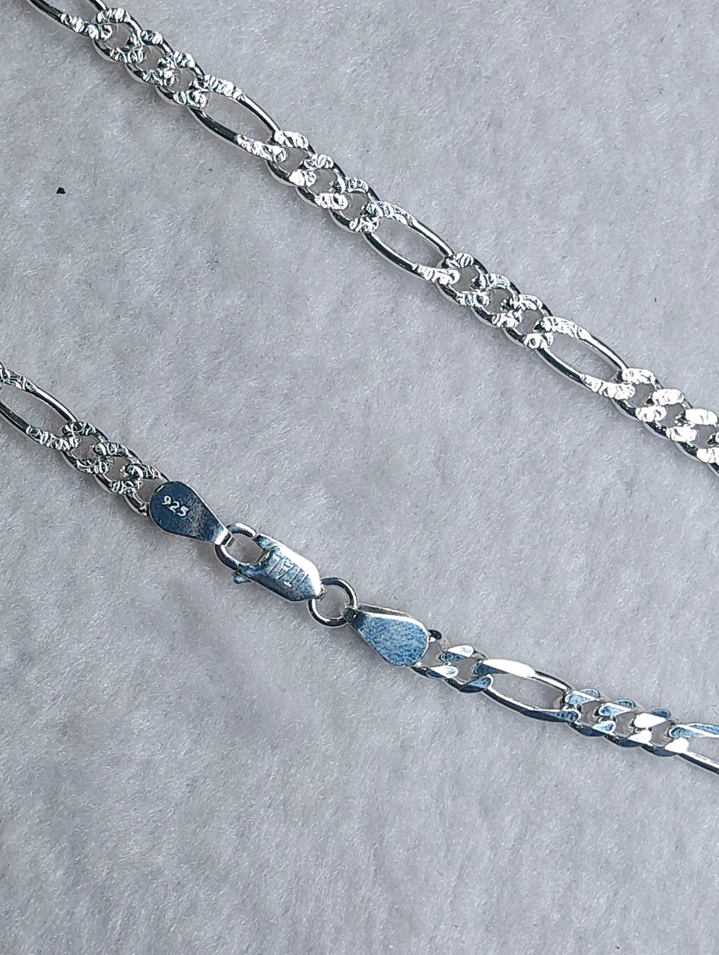 KIDS CHAIN-4