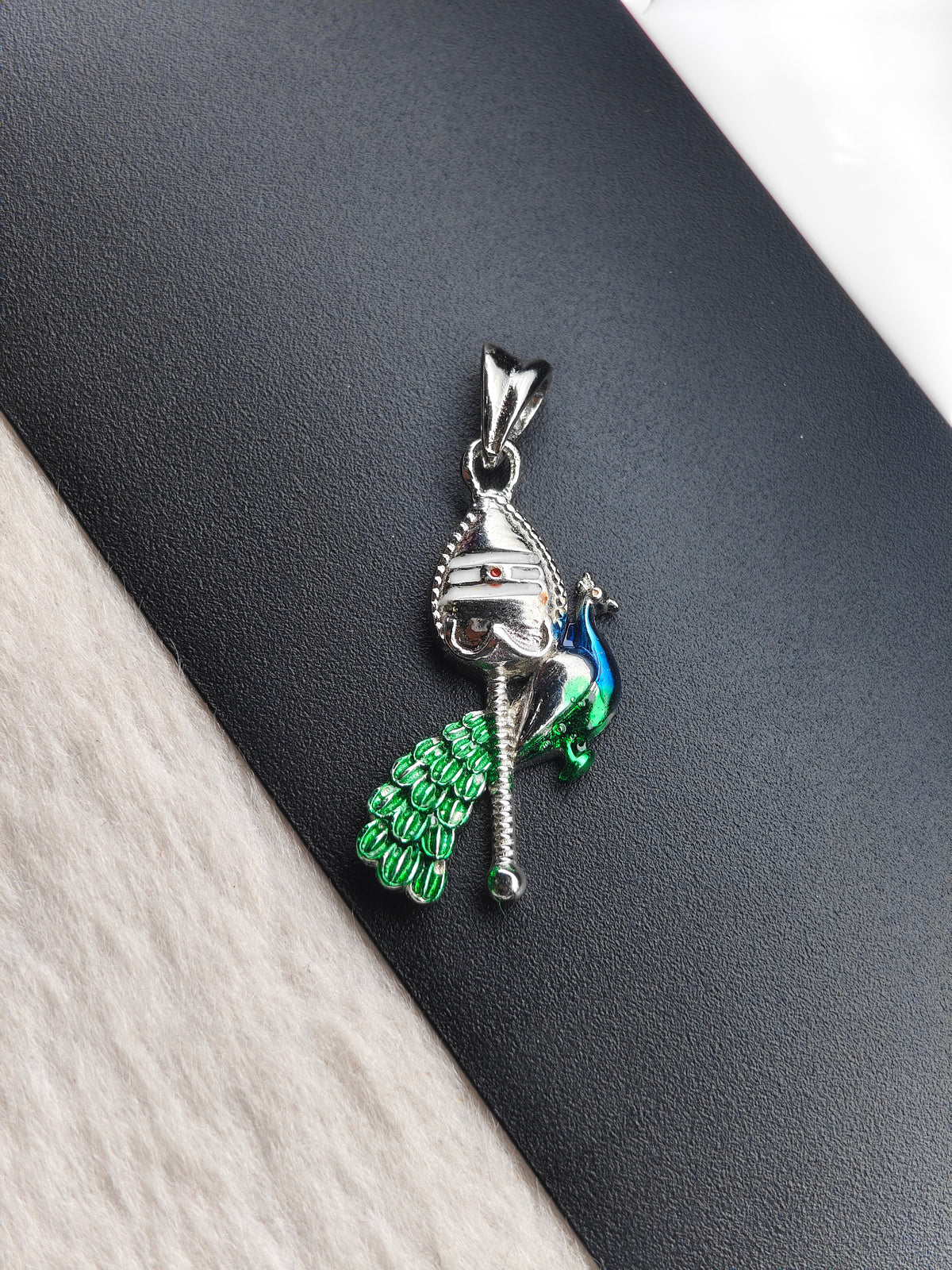 92.5 Silver Murugan Vel Mayil Pendant Dollar | ZORKI