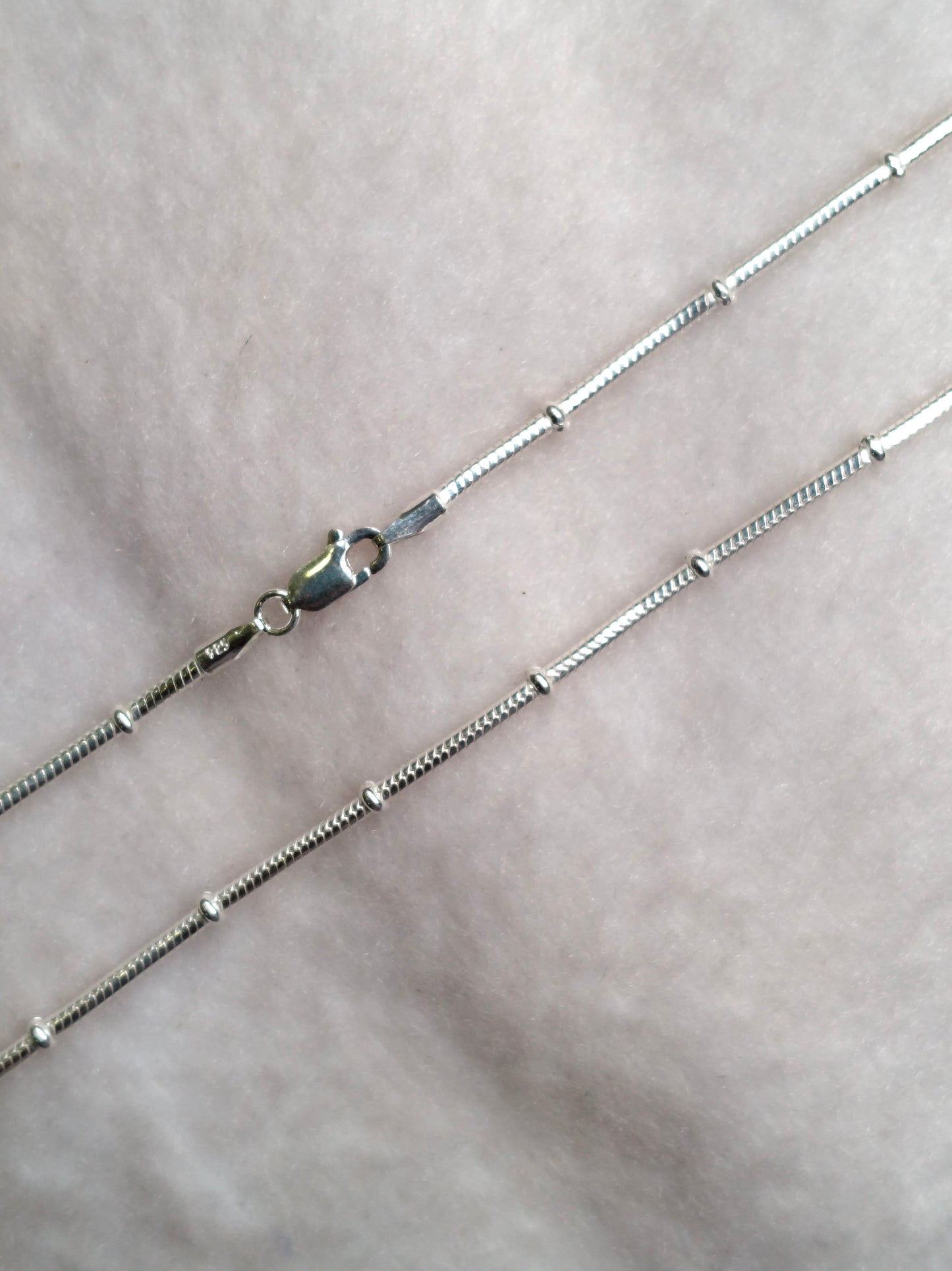 LADIES CHAIN