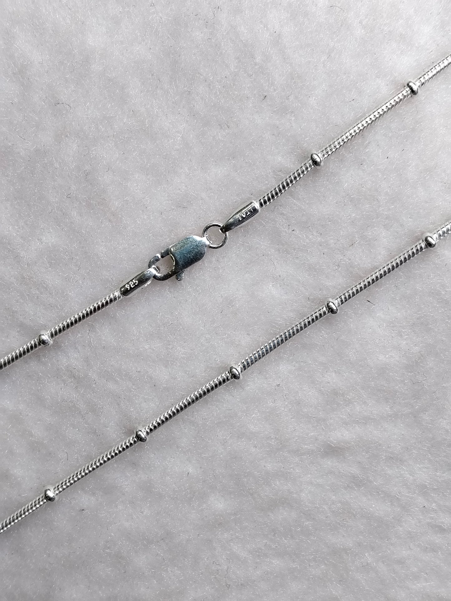 LADIES CHAIN