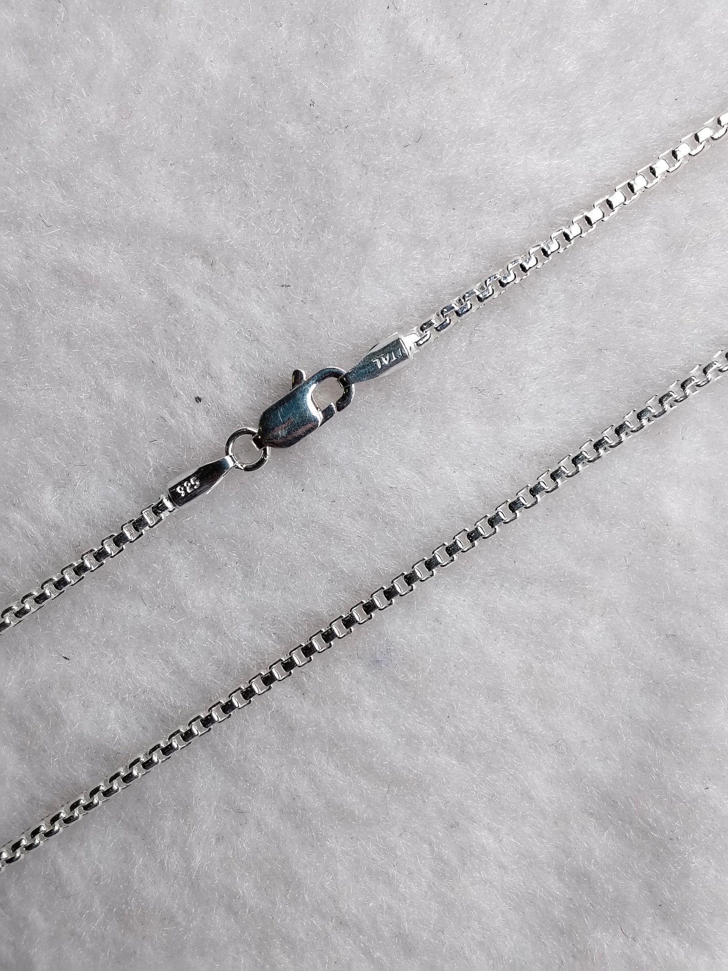 LADIES CHAIN