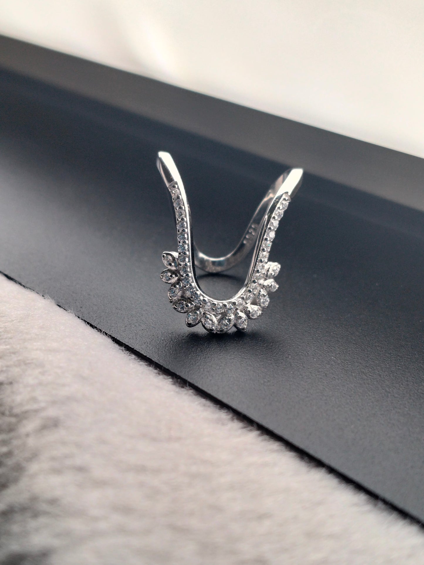 92.5 SILVER ADJUSTABLE VANKI RING (V RING) FOR WOMEN