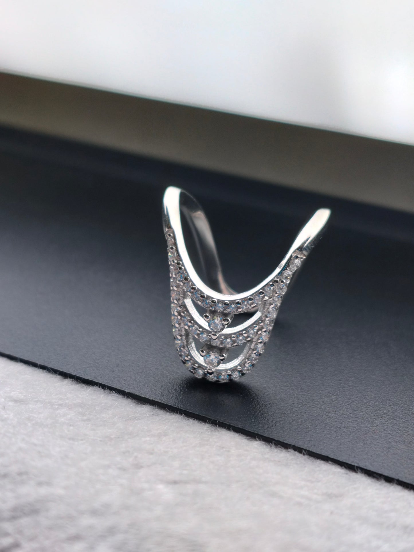 92.5 SILVER ADJUSTABLE VANKI RING (V RING) FOR WOMEN