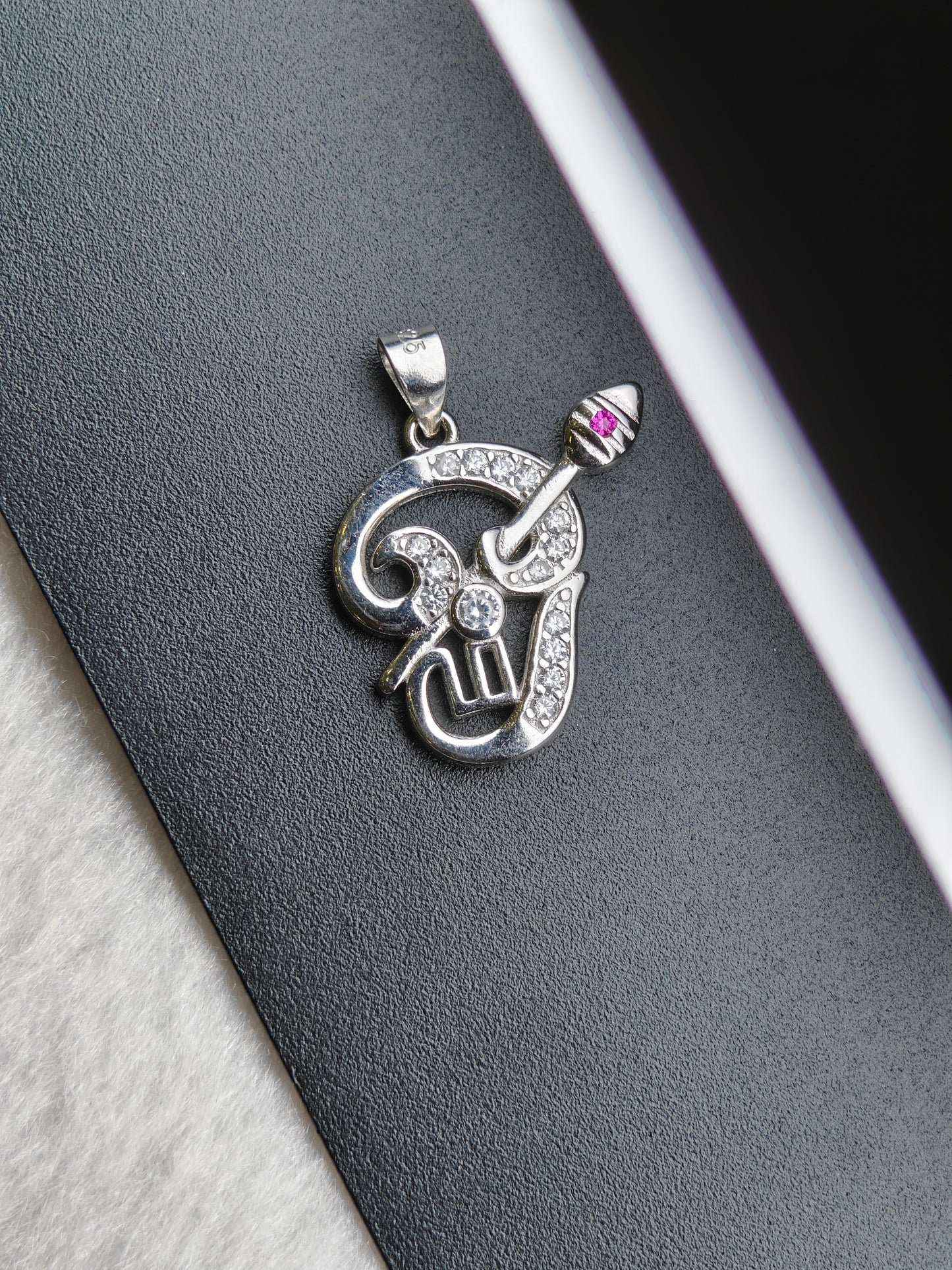 MURUGAN PENDANT-3