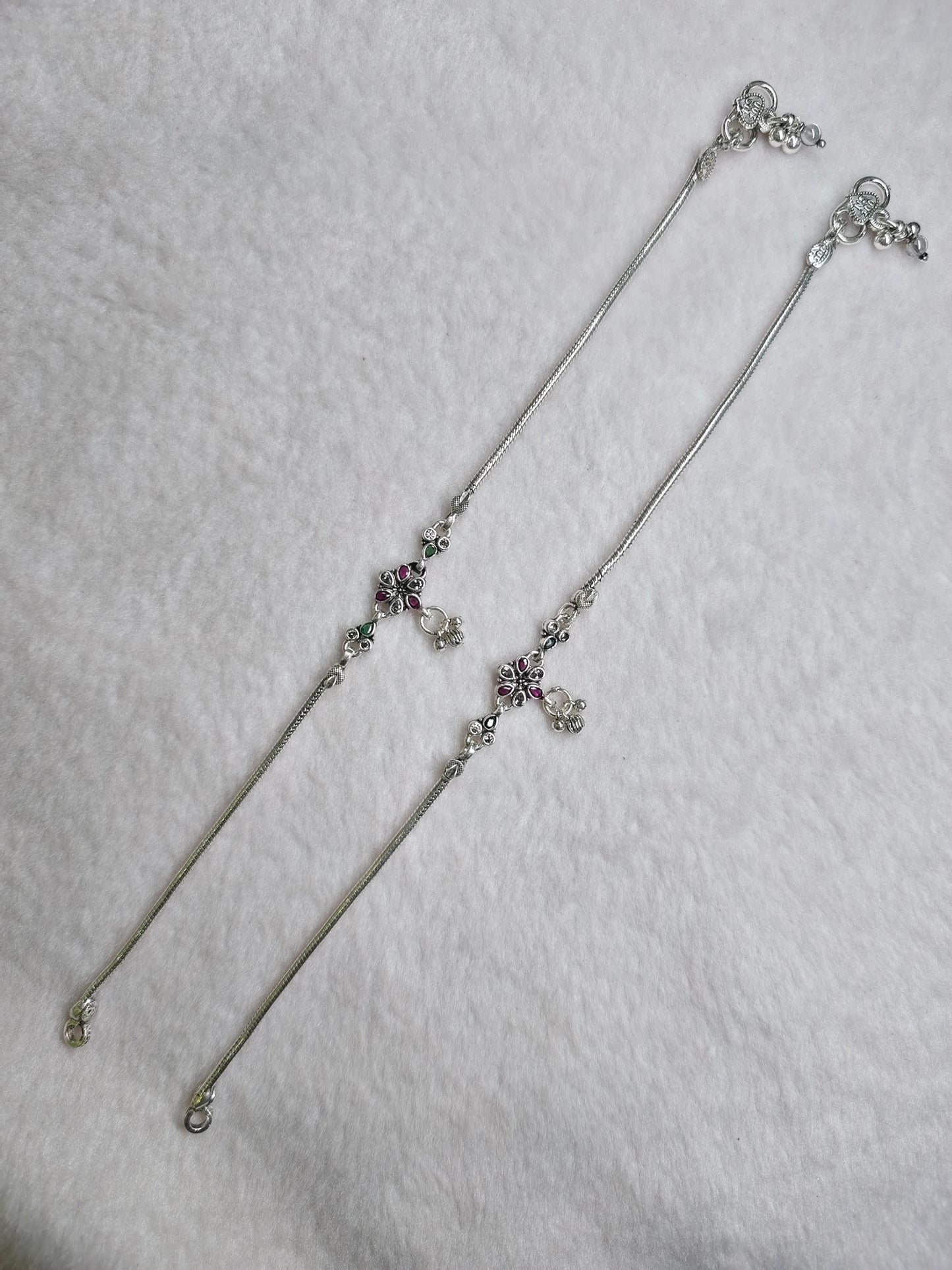 SILVER ANTIQUE ANKLET