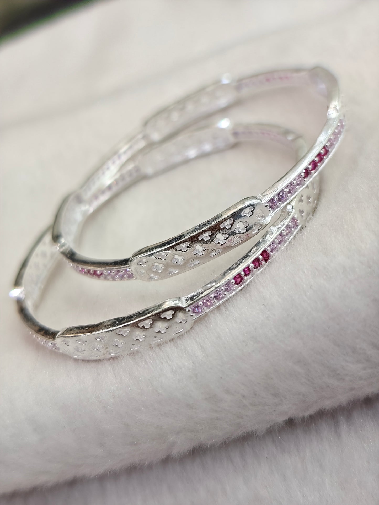 LADIES SILVER BANGLE-1