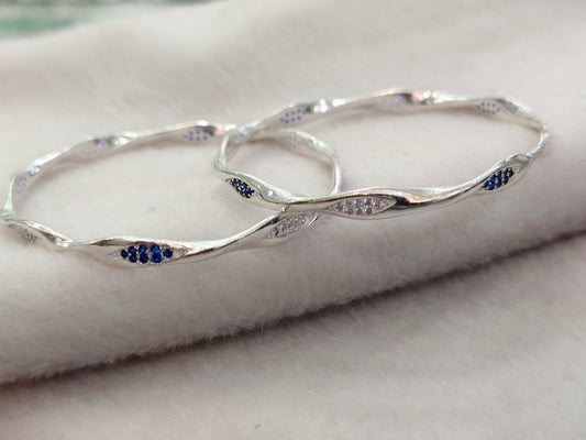LADIES SILVER BANGLE-2