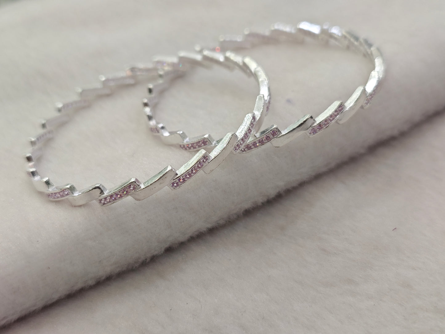 LADIES SILVER BANGLE-4