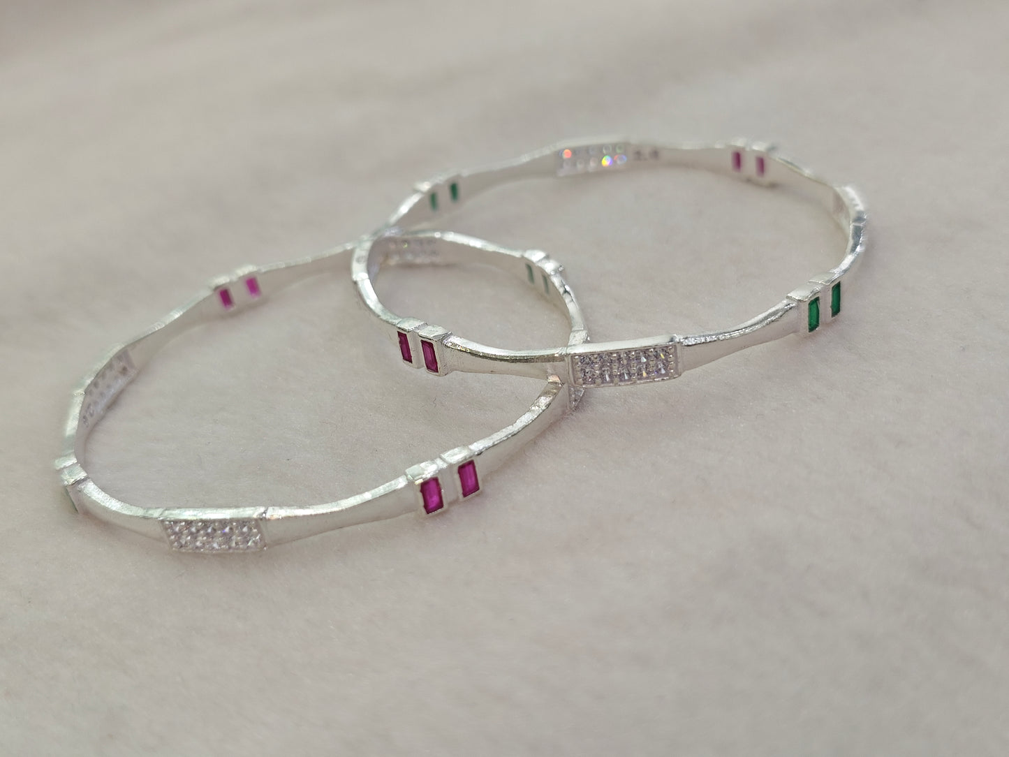 LADIES SILVER BANGLE-5
