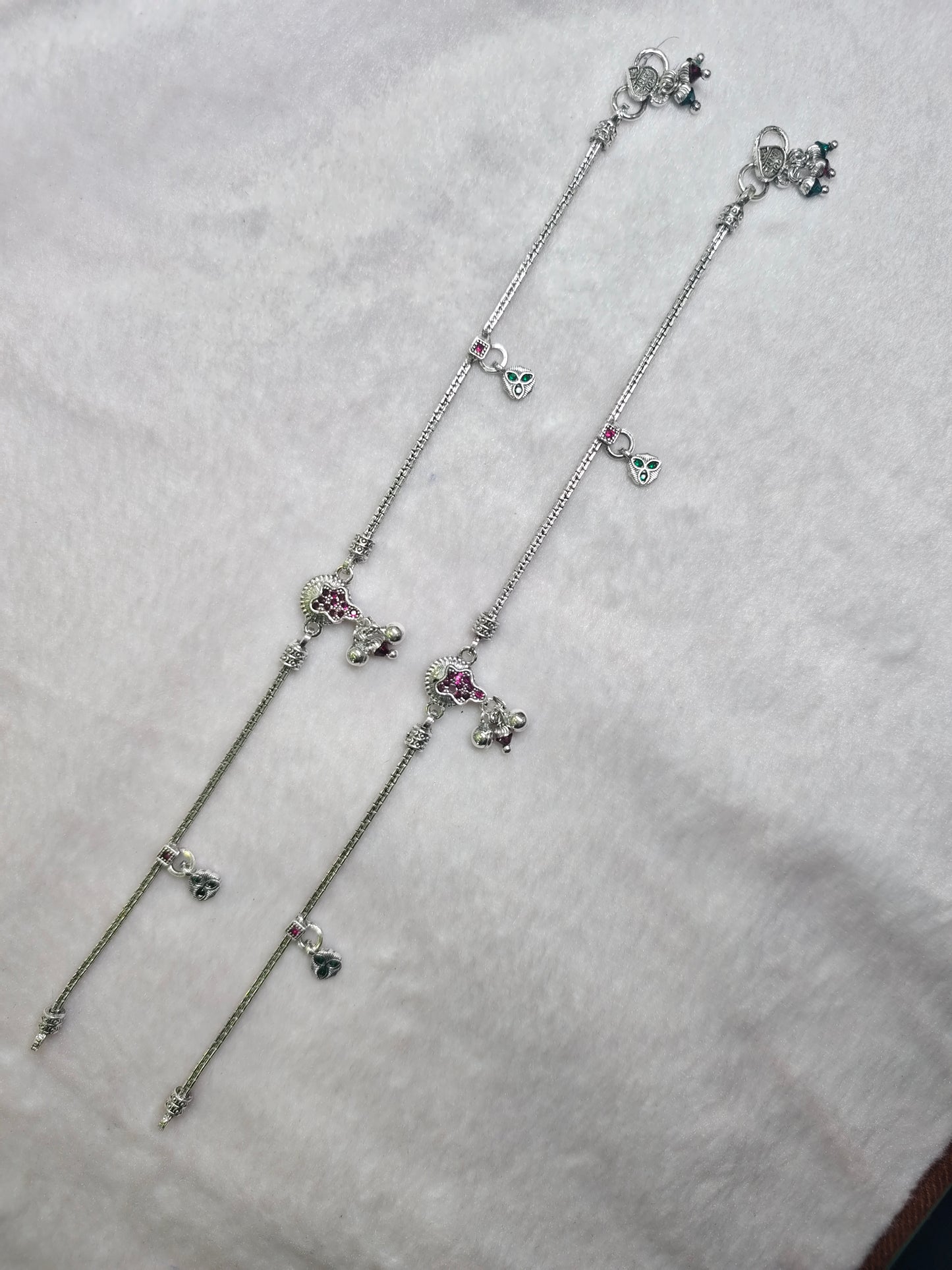 SILVER ANTIQUE ANKLET