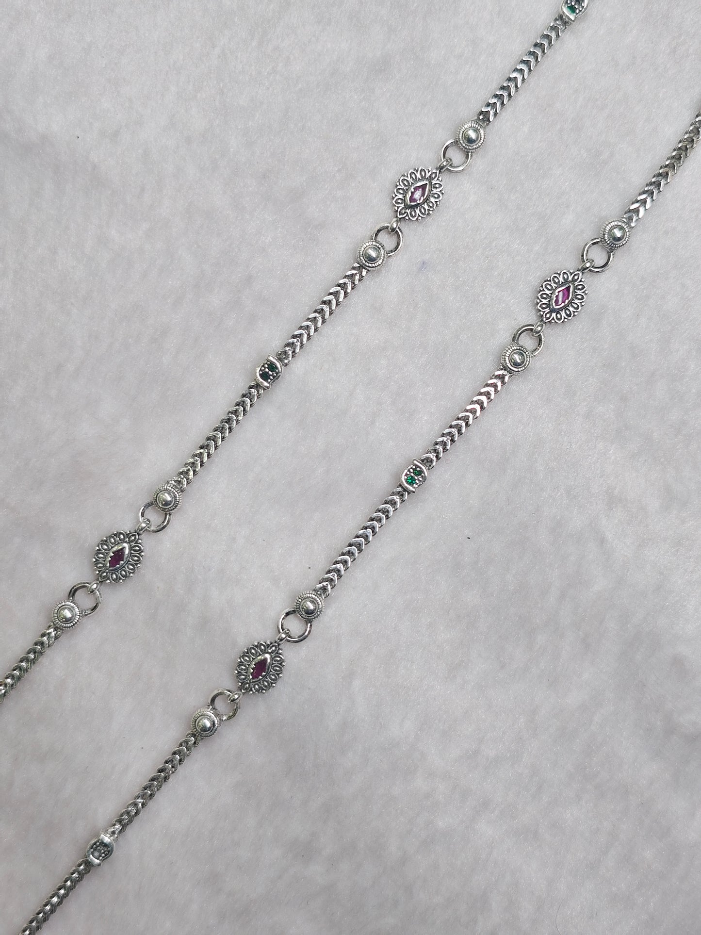 SILVER ANTIQUE ANKLET