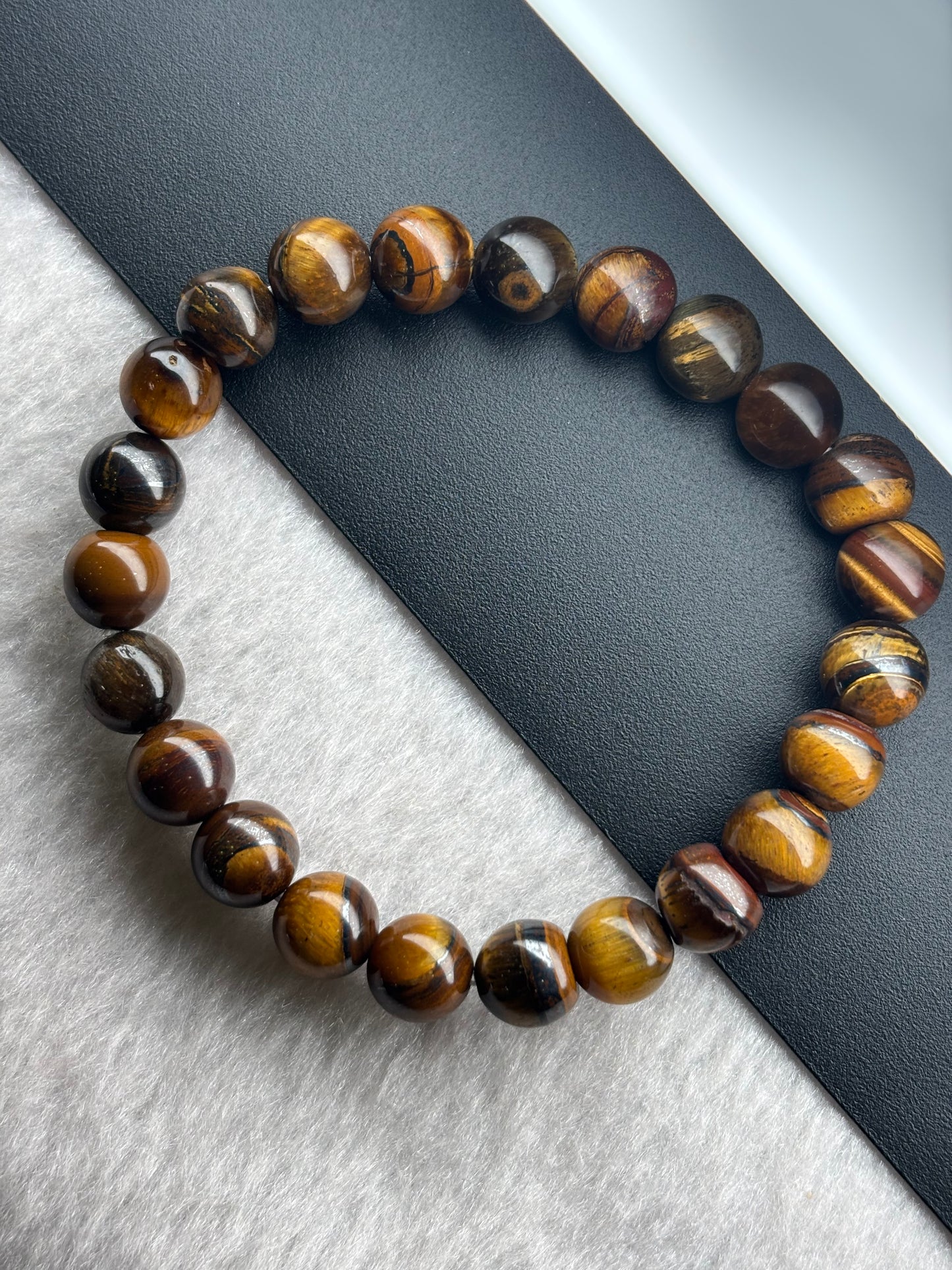 TIGER EYE BRACELET