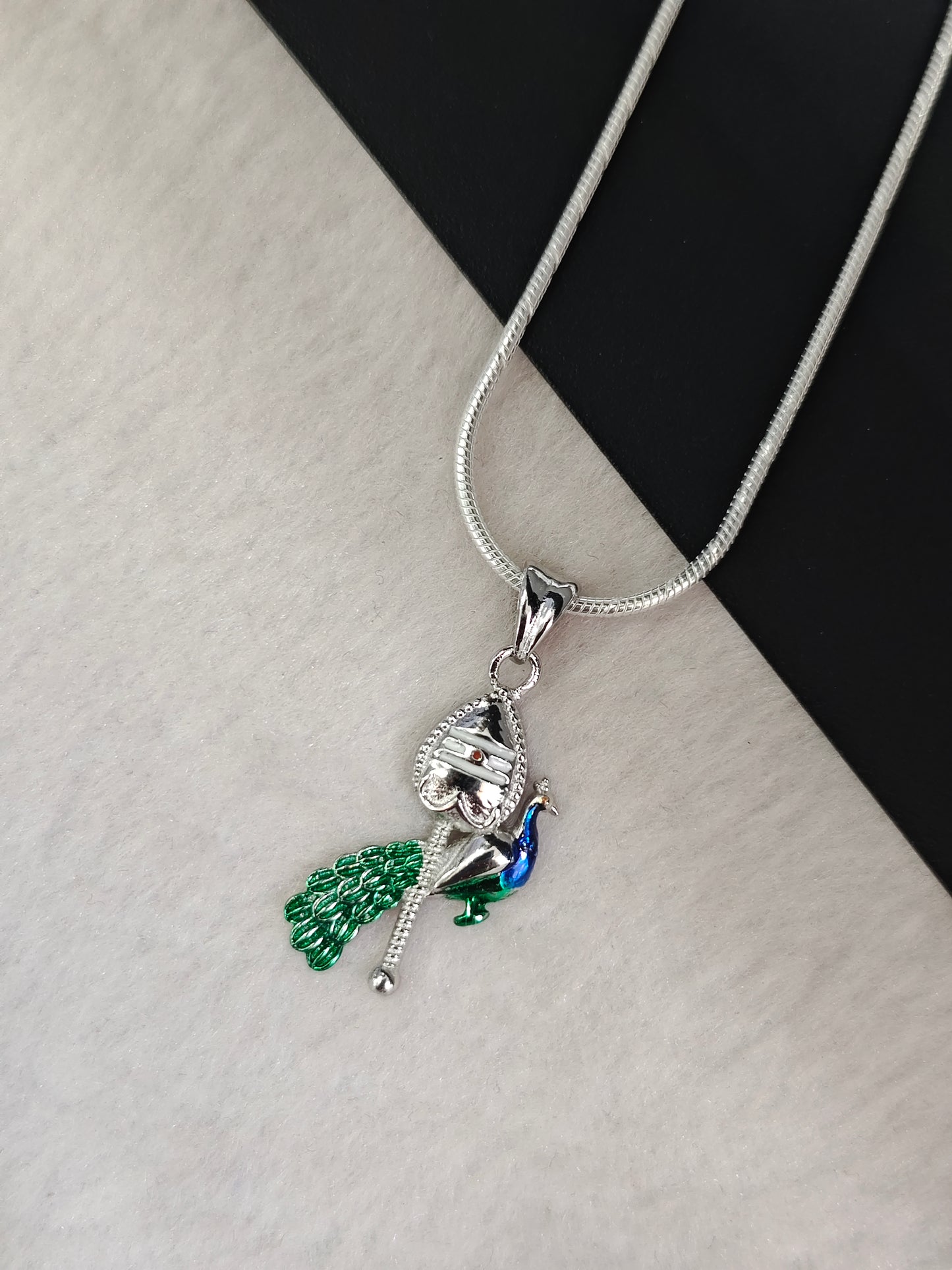 Murugan Dollar with Chain |92.5 Silver