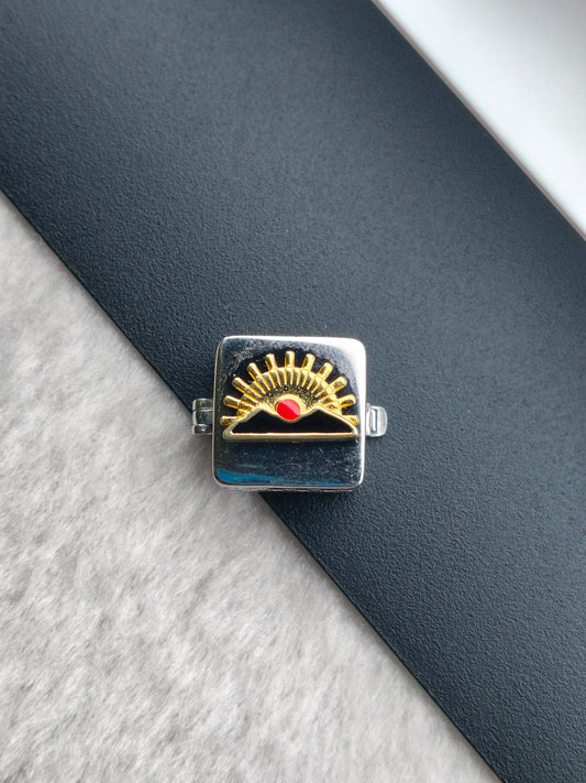 SILVER BUTTON HOLDER|DMK