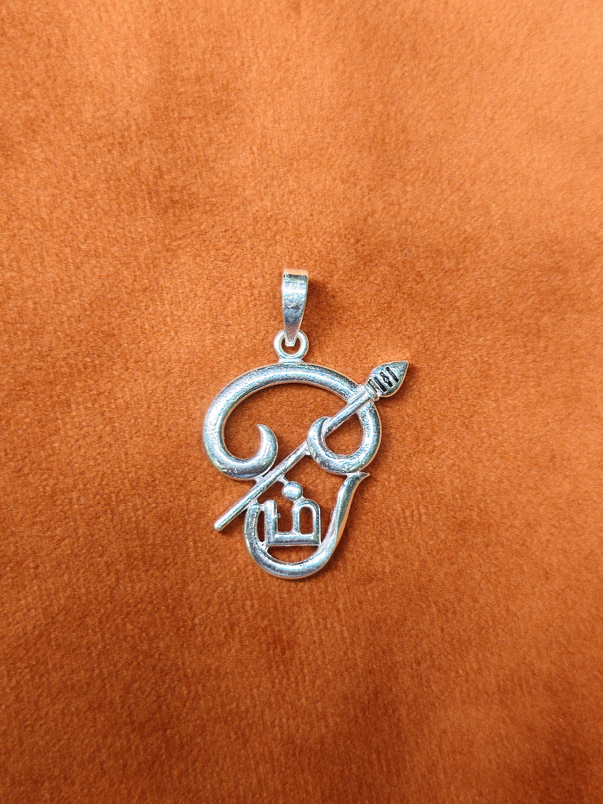 92.5 Silver Tamil Om Vel Pendant | ZORKI