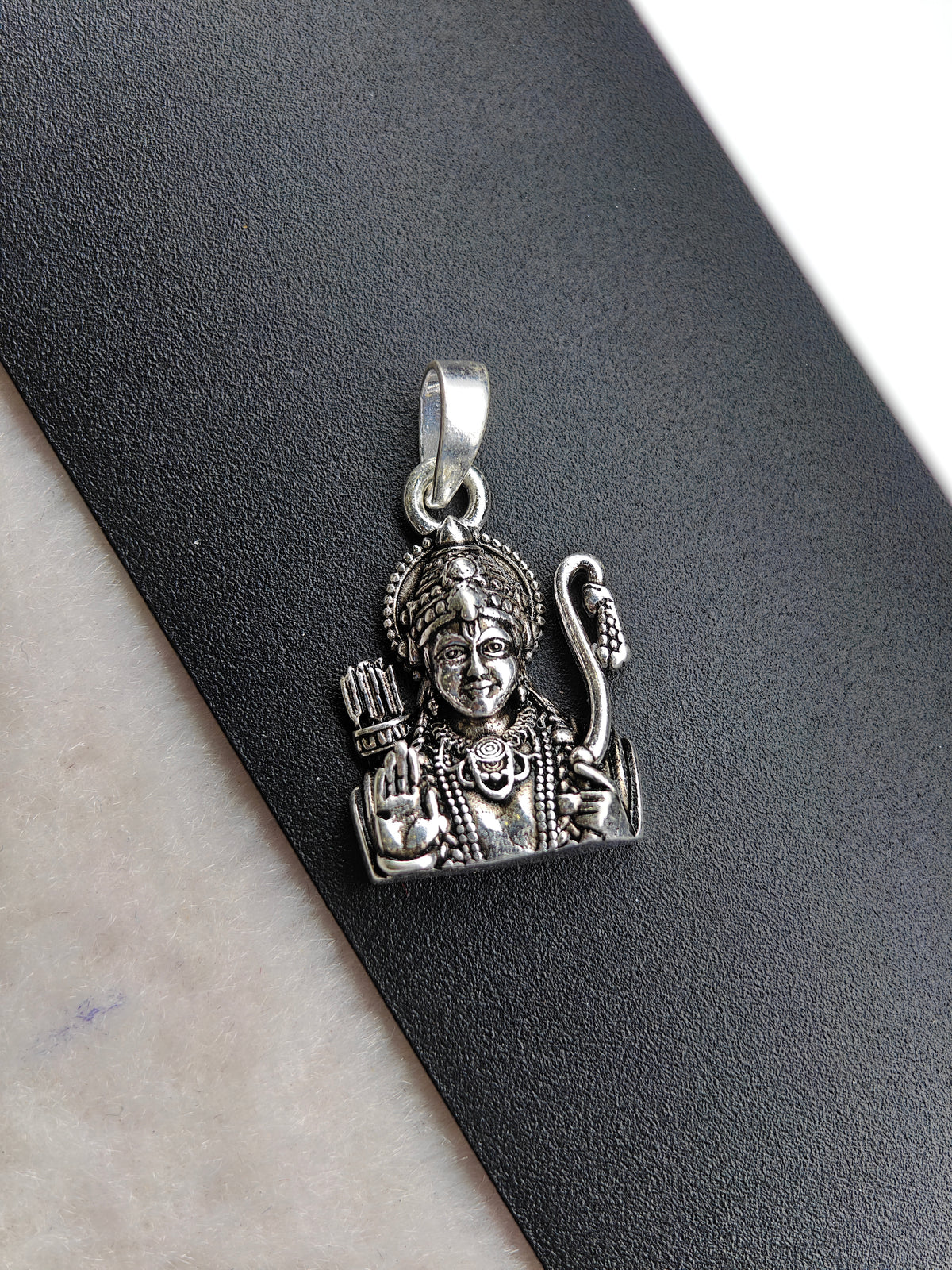 92.5 Silver Lord Sri Ram Dollar | ZORKI